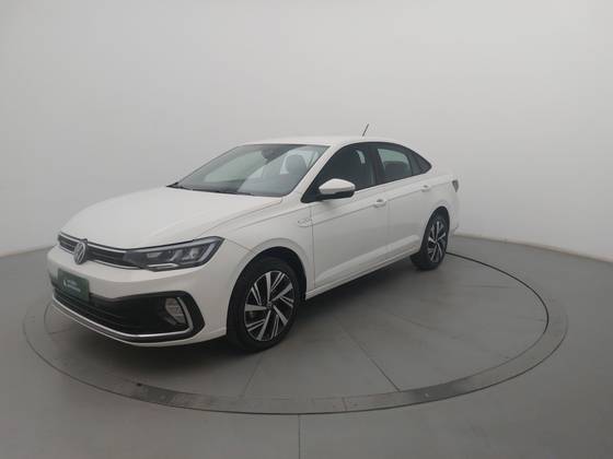 VOLKSWAGEN VIRTUS 1.0 200 TSI HIGHLINE AUTOMÁTICO